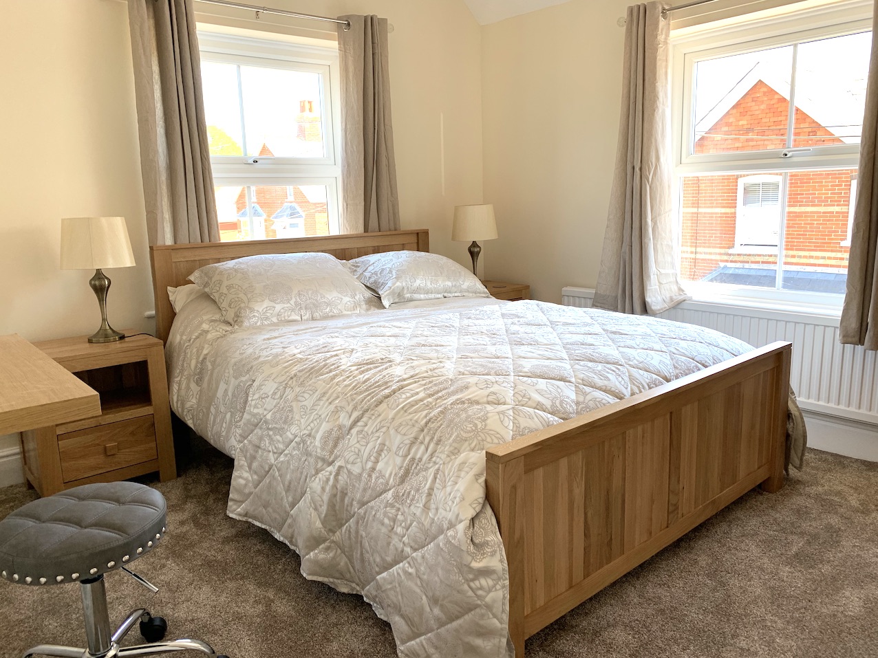 Bedroom 1, Apple Cottage, The Custards, Lyndhurst